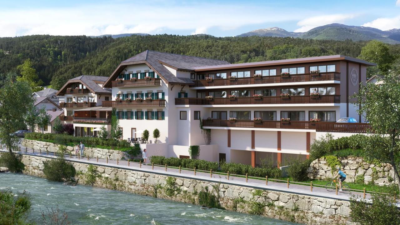 River Hotel Post Chienes Exterior foto